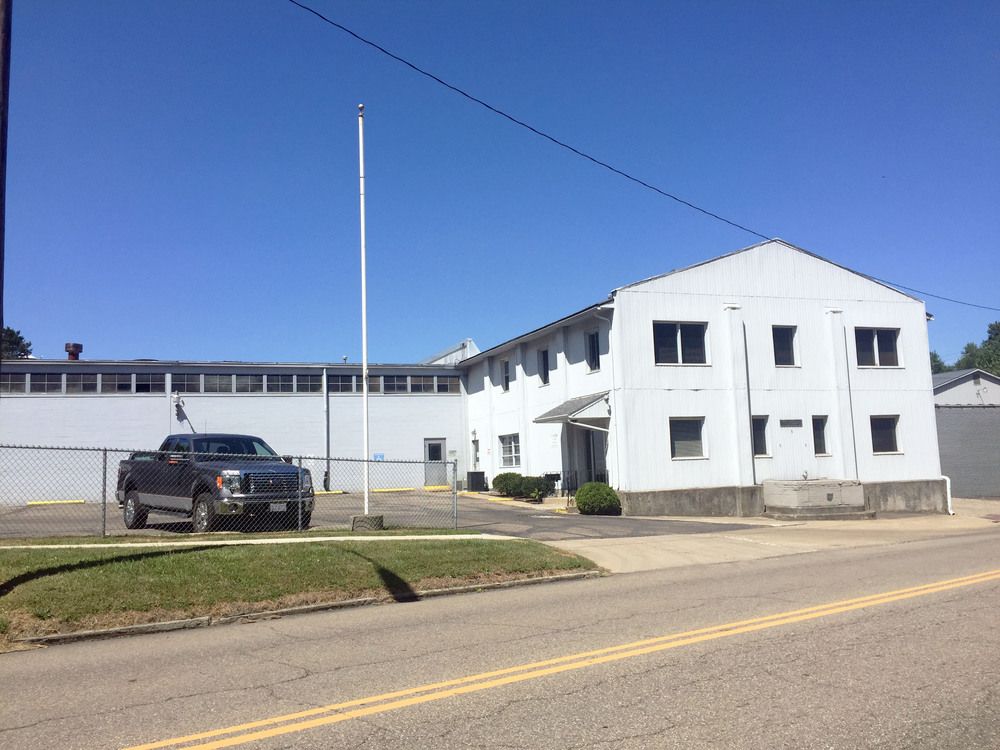 283 N Main St, Fredericktown, OH 43019